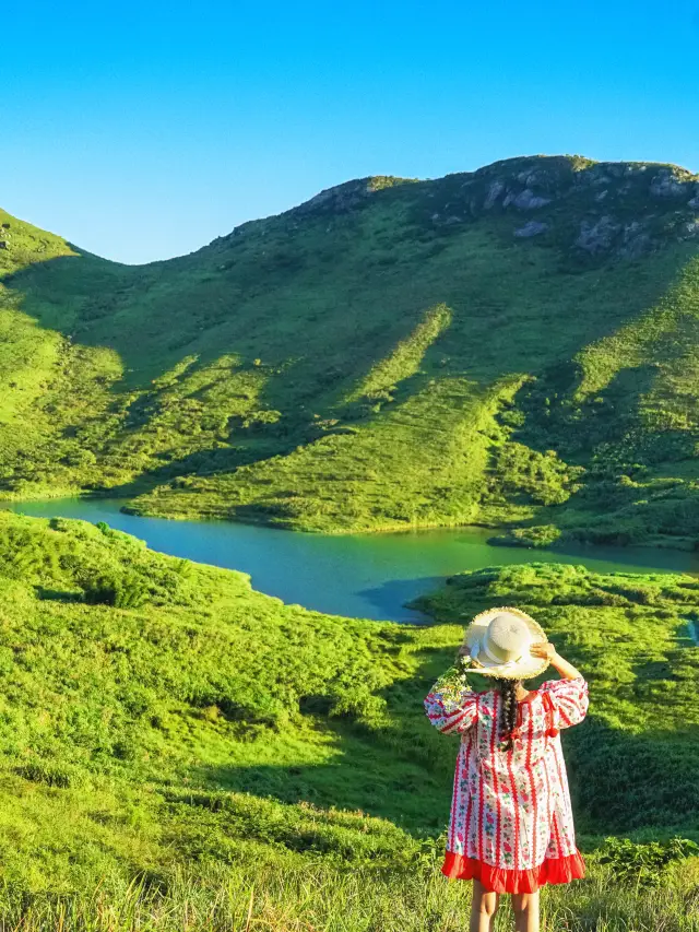 一半千畝天湖一半萬畝草甸福建小眾海島