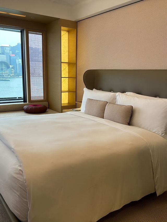 住在擁有海景的香港麗晶酒店