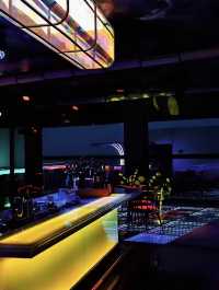 成都絕美湖景酒店，高空酒吧太酷了！