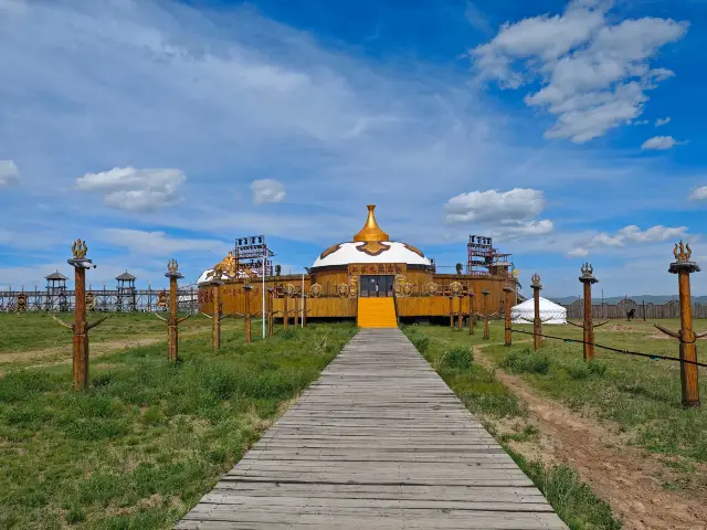 Do not miss the 'Dance of the Horse' in Hulunbuir's Barhu