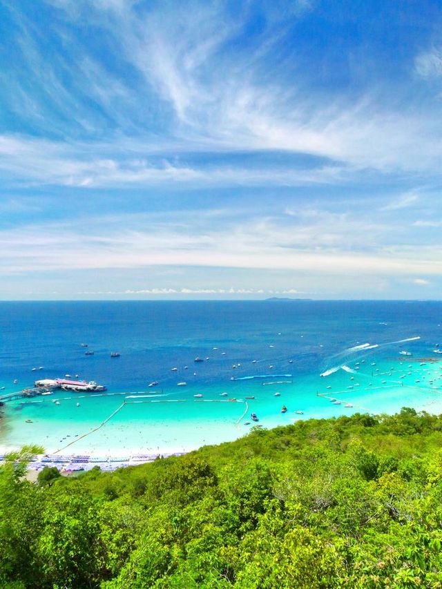 🌴 Pattaya's Beach Bliss: Sun, Sea & Sand 🌊