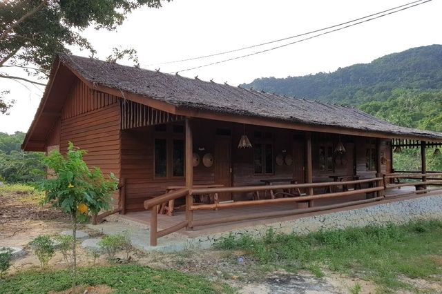 山口洋：印尼藍海的珍珠之旅。