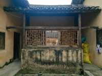 廣西鹿寨仁里屯鄧氏堂祠。