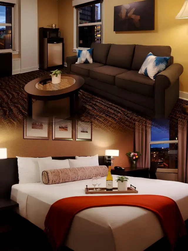 Executive Hotel Pacific Seattle | Unique Experience with Minor Flaws