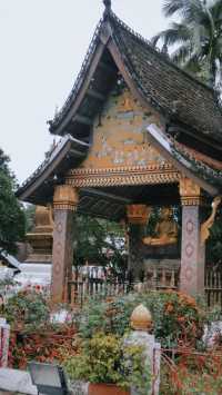 Discover the Beauty of Wat Xieng Thong in Luang Prabang
