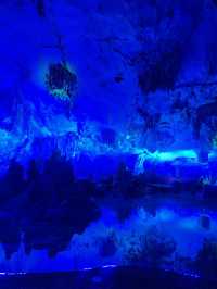 Mesmerizing Cave in Guilin! 🇨🇳