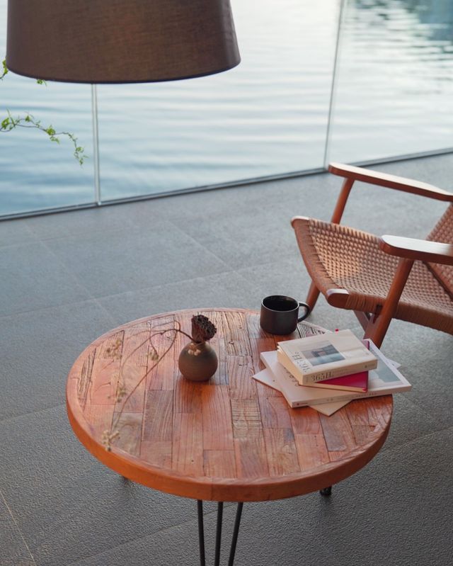 大理洱海邊｜躺在床上就能看到海景！！