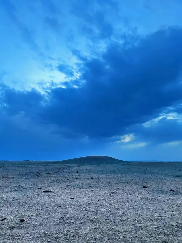 Inner Mongolia • Baotou • Xilamuren Grassland • Experience the Joy of Running Free on the Grassland