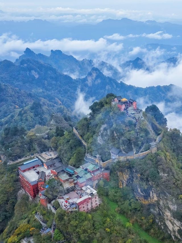 武當山必住神仙民宿！住進雲海秘境誰懂啊！！