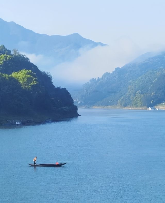 皖南嘅山水靚到好似幅畫咁