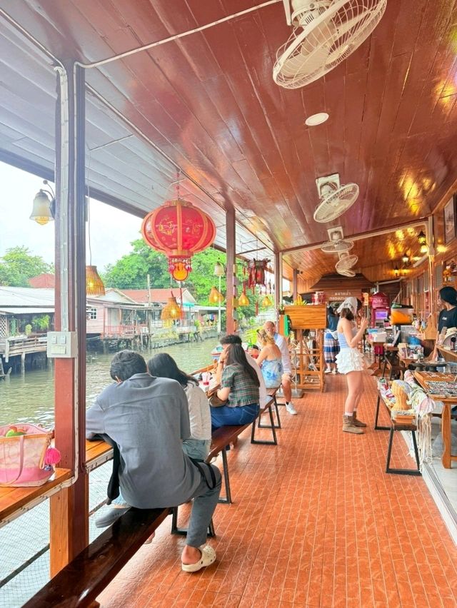 曼谷隱藏寶地Khlong BangLuang Floating Market交通攻略