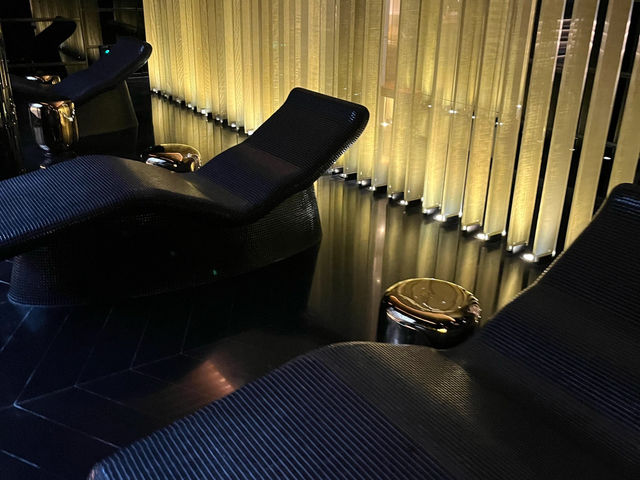 上海外灘W酒店游泳體驗記🏊‍♀️