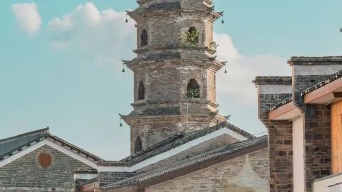 [Cẩm nang du lịch Nhạc Dương] Leo tháp ngắm hồ, ăn cá, nhâm nhi mì gạo... khám phá thành phố Giang Hồ ngàn năm tuổi! — traveler post in Bình Giang