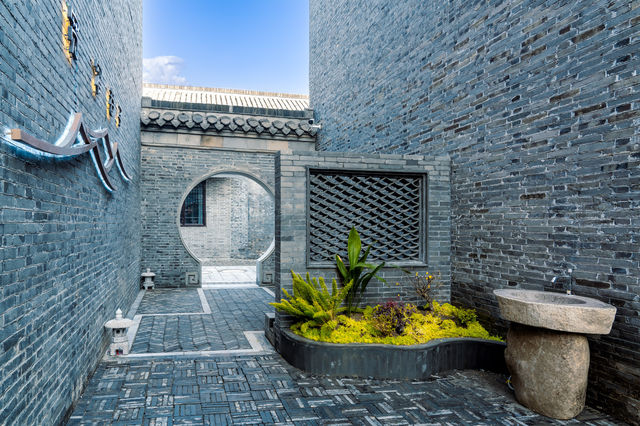 隱陌揚州·半尺花園酒店
