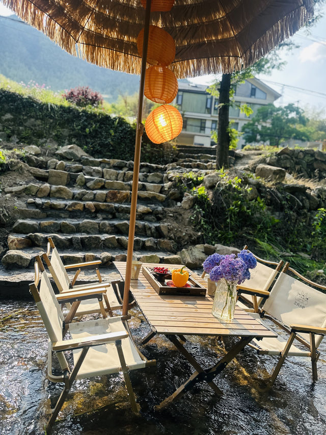安吉桐屋里：兩天一夜的星空泳池與溯溪之旅