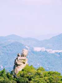 *【獅子山：香港の魂を感じる絶景ハイキング】**  