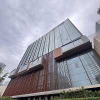Best Hotel in Chengdu: Luxurious 5-Star Traditional Chinese Style