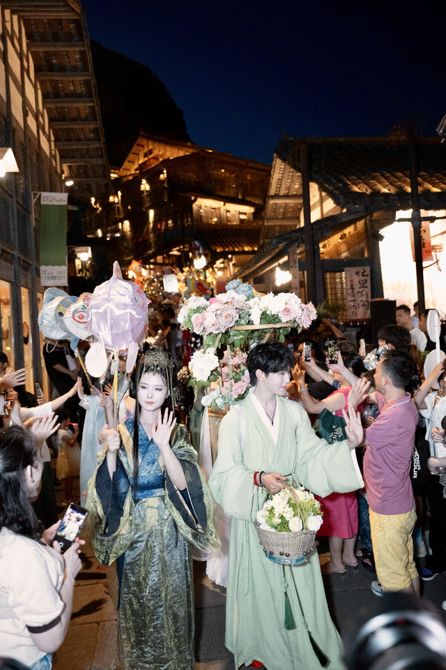 烏江寨｜將古寨穿成時裝秀場，2日1夜混搭風影相指南