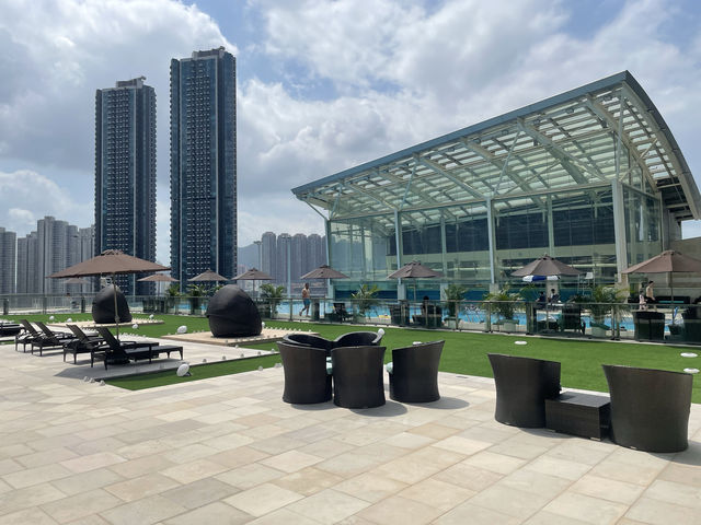 香港荃灣如心酒店／體驗88層5秒的「港式高效」