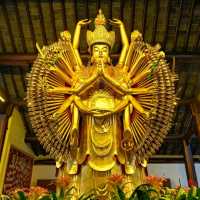 Golden Buddhas of Nanqibao Temple ✨🛕