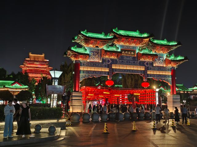 南昌滕王閣夜遊攻略落霞與孤鶩齊飛的絕美夜景
