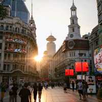 Shanghai Guide – Where Tradition Meets Tomorrow 🌆✨