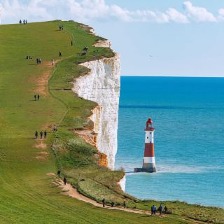 Essential Destination in England: The Pristine White Cliffs of Seven Sisters