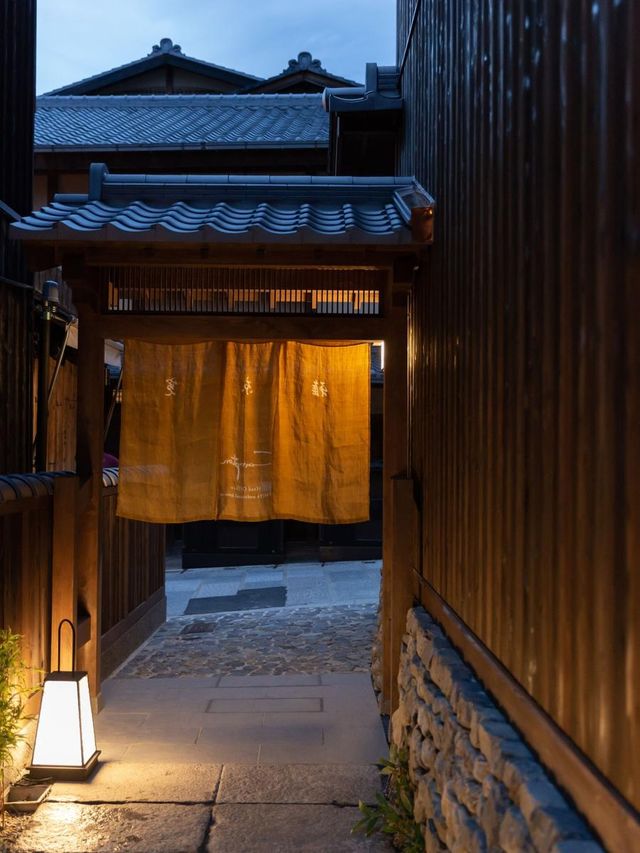 京都雨宿坎普頓,治癒感拉滿! 京都雨宿坎普頓,治癒感拉滿!