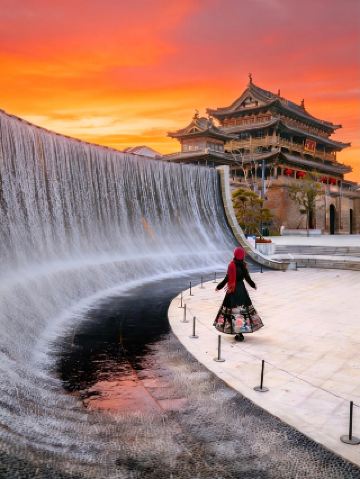 National Geographic didn’t lie to me—the trendiest New Year vibe small town is right here