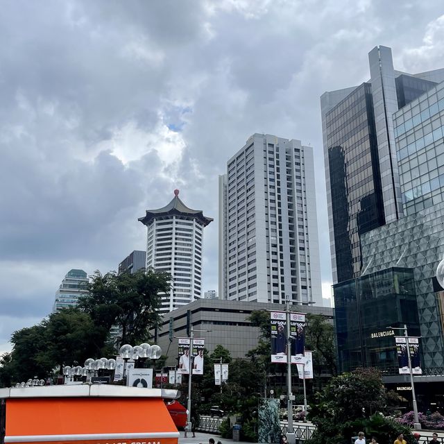 烏節路-新加坡最多特式建築及最繁華購物街道