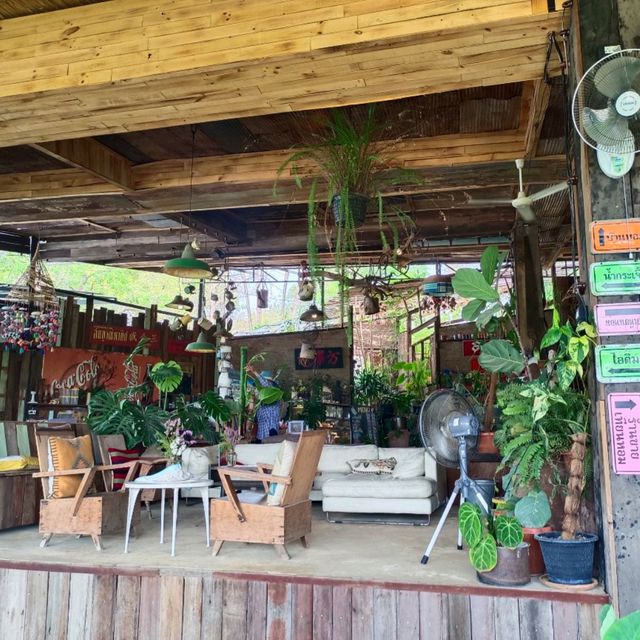 บ้านหอมเทียน อ.สวนผึ้ง ราชบุรี