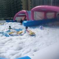 市區 bubbles world 