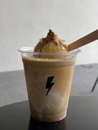 最和諧清新Iced Latte｜清邁必飲隱藏咖啡店🩶