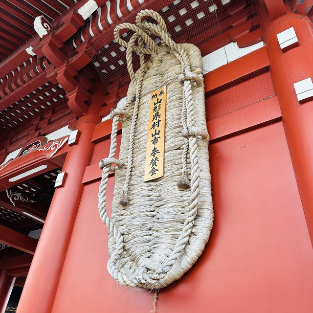 永遠人來人往熱鬧的淺草寺