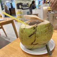Tawaen beach restaurant ร้านสุดชิล บนเกาะล้าน