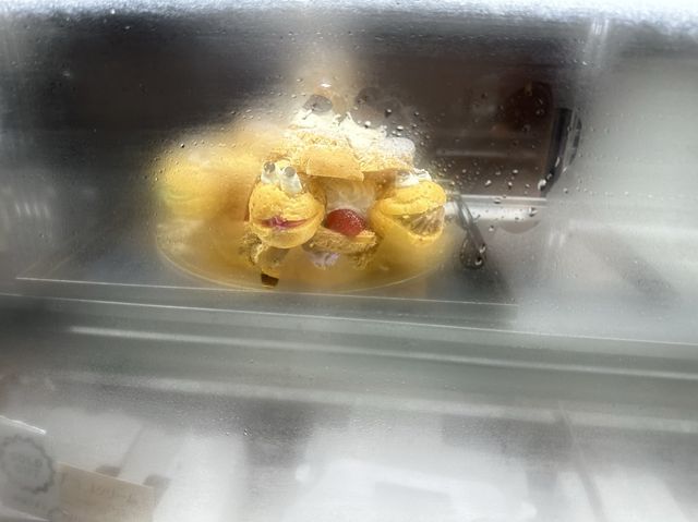 愛知・名古屋。名古屋スイーツ『シャチボン』が気になるカフェ『カフェデンマルク JR名古屋駅店 』
