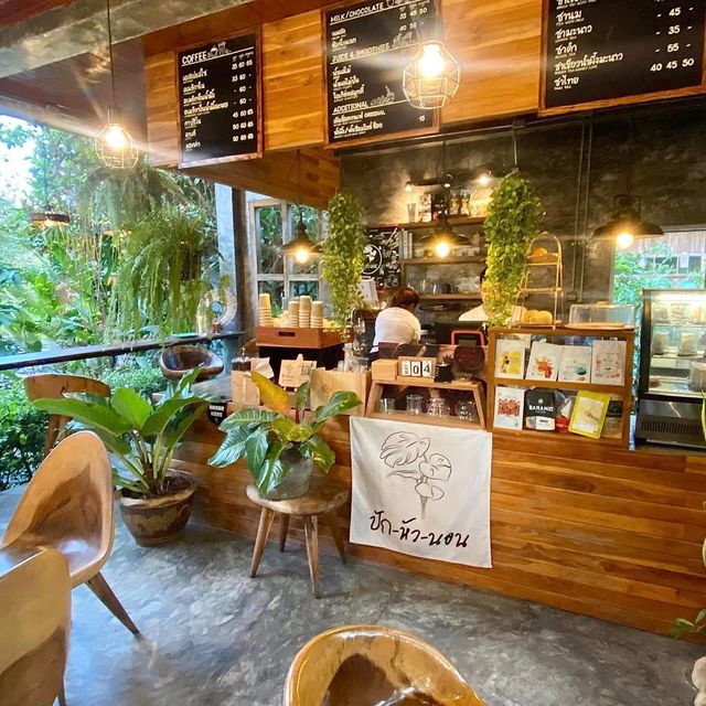 • ปัก-หัว-นอน คาเฟ่ 🍝🍕🍔🍟🥤