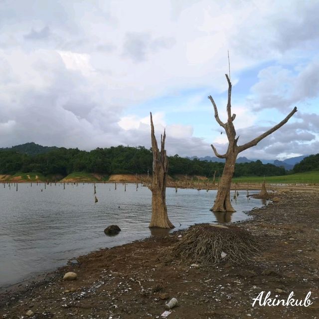 One Day Trip ล่องเรือชมวัดเก่า สังขละบุรี