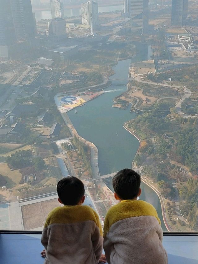 멋진 뷰와 함께 호캉스