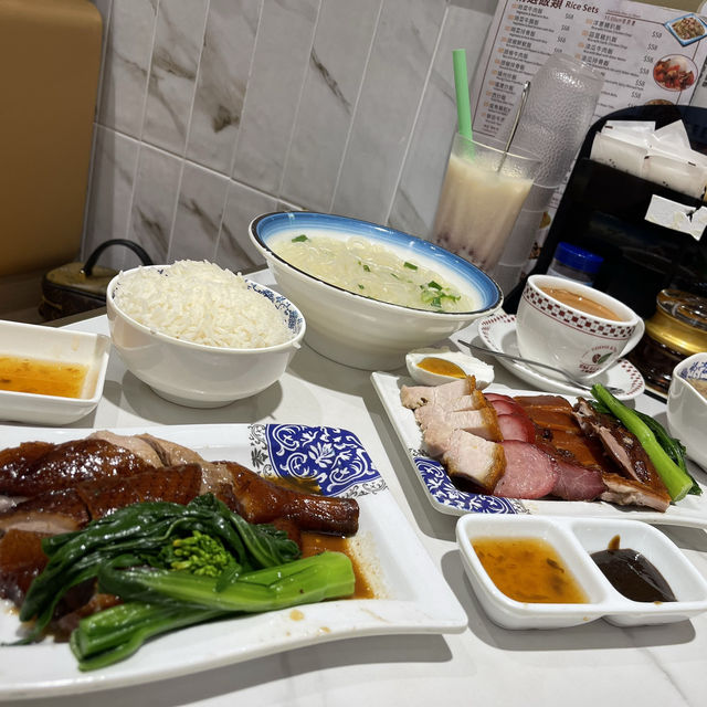 燒鵝髀🐦好好味😋