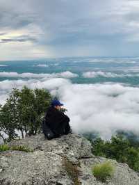 เขาหลวง สุโขทัย กับฉายา “ภูเขาปราบเซียนในภาคเหนือ”