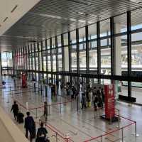 大阪国際空港