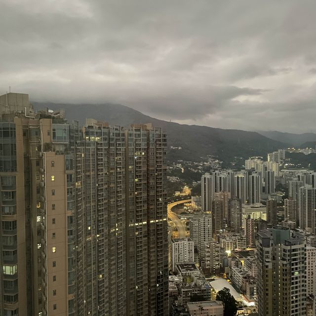 居高臨下😍飽覽荃灣城市景色