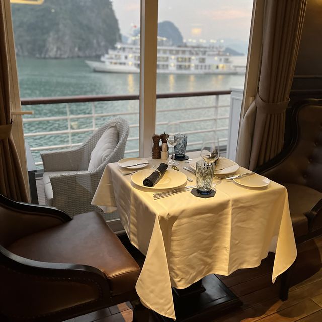 Halong Bay Cruise, a must do in Vietnam 