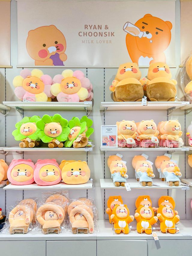춘식이 러버들이 홍대가면 필수로 방문하는곳🫶🏻