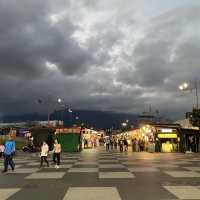 the 1 & only biggest night market in Hualien~