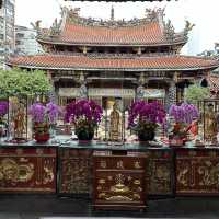 Lungshan Temple 龍山寺