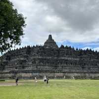 ท่องมรดกโลกบุโรพุทโธ วัดพุทธที่ใหญ่ที่สุดในโลก