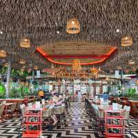 Fat Coco - คาเฟ่สดใสได้ฟีลซัมเมอร์ที่พัทยา
