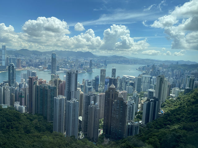 香港必到打咭點「太平山頂凌宵閣」